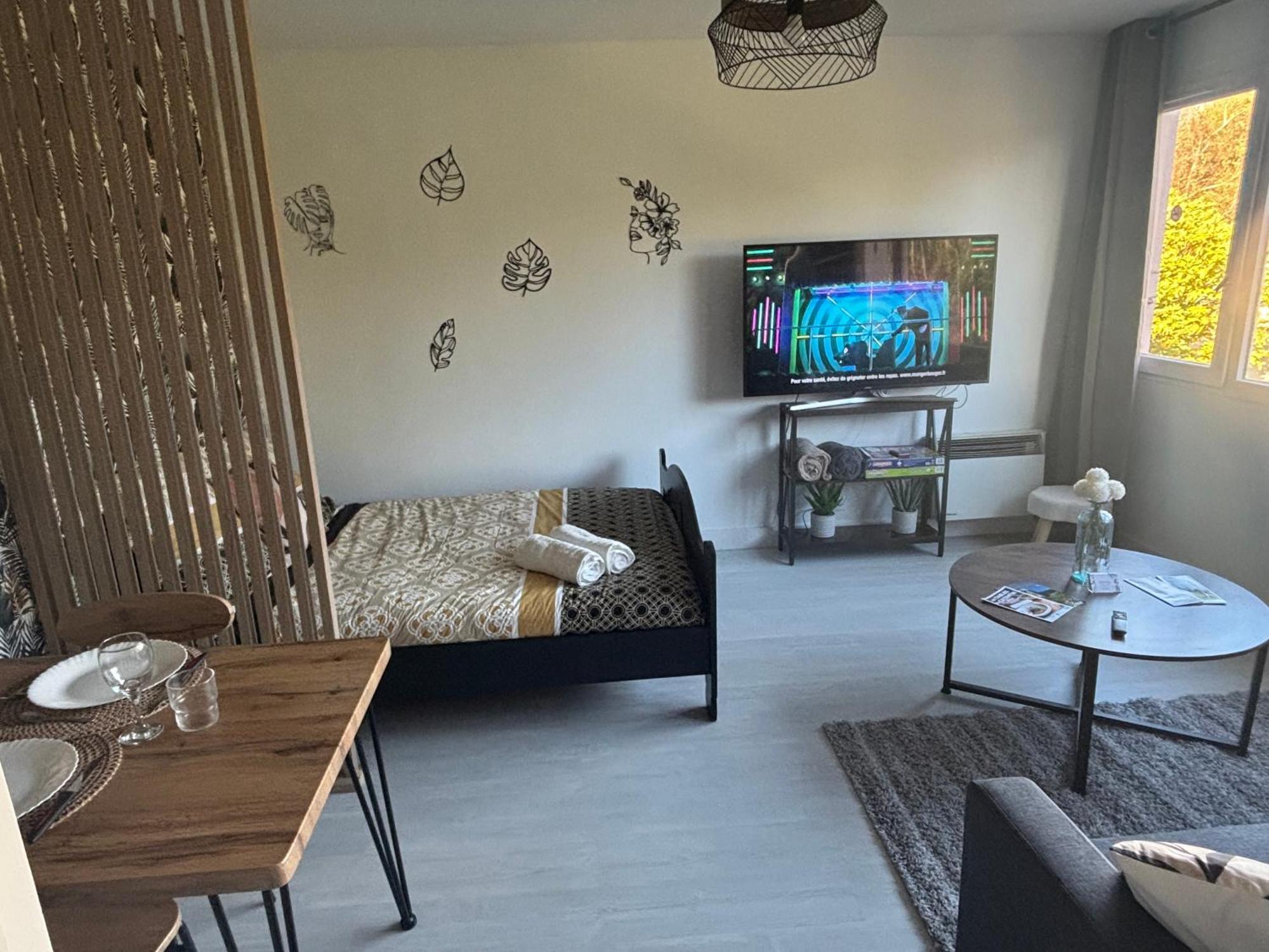 Bienvenue Chez Vous Apartman Valognes Kültér fotó